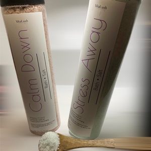 Relaxing aromatherapy bath salt